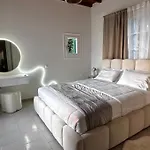 Sunset View Garden House Of Mykonos *